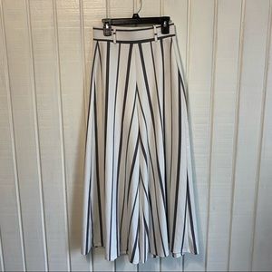 Striped Wide Leg Crop Pants